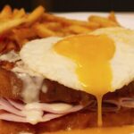 Aprenda a Fazer Croque Madame – Um Sanduiche Francês Perfeito para Brunch